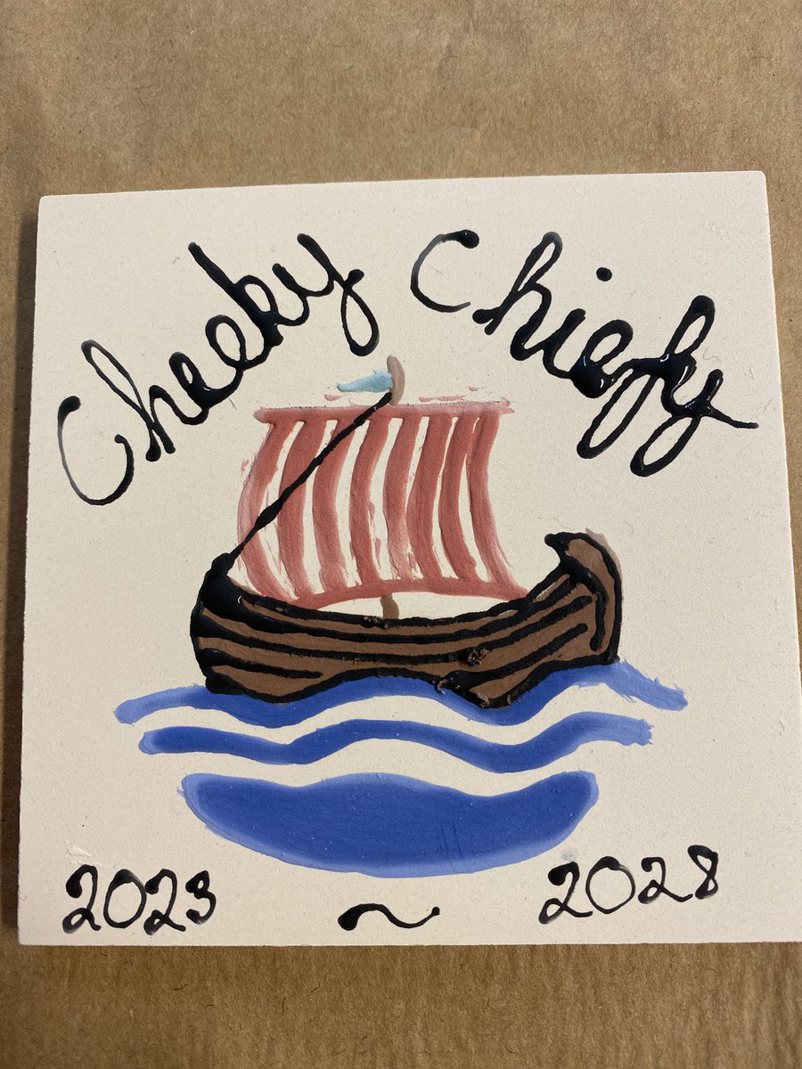 AngliaChiefTeam's tweet photo. Great day in the region office for the staff wellbeing day. Pottery painting and team building games. #girlguidinganglia #amazinganglia #inspirationalanglia #cheekychiefy #ACC https://t.co/KKtsXAxUFd