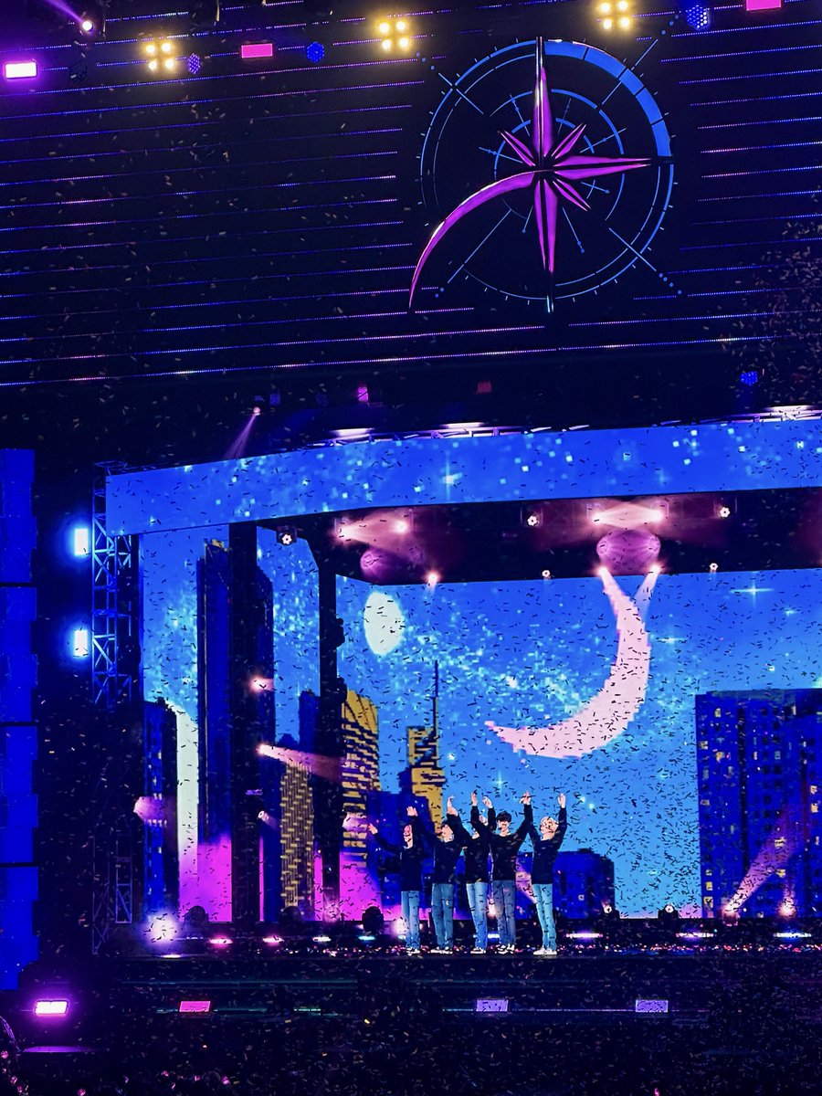 juniplli's tweet photo. 우리의 영화를 시작해 https://t.co/PW6ncqK1cl