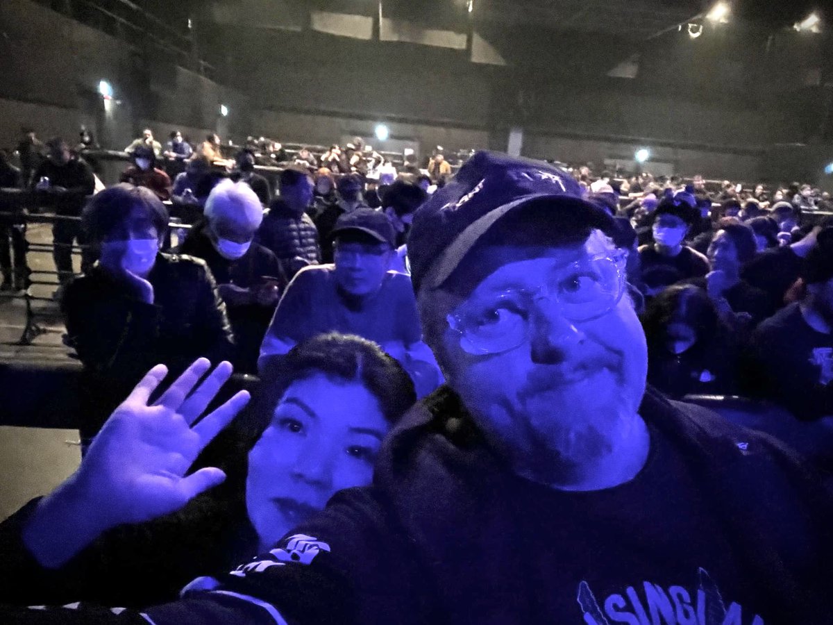 aftphotography's tweet photo. Stefan Nilsson (Roppongi Rocks)
Before shooting @MrBungle show. 
February 2024. Thanks for the photo!

#people #colleage #photographer #writer #mrbungle #photopit https://t.co/vUdJ3IiTs1