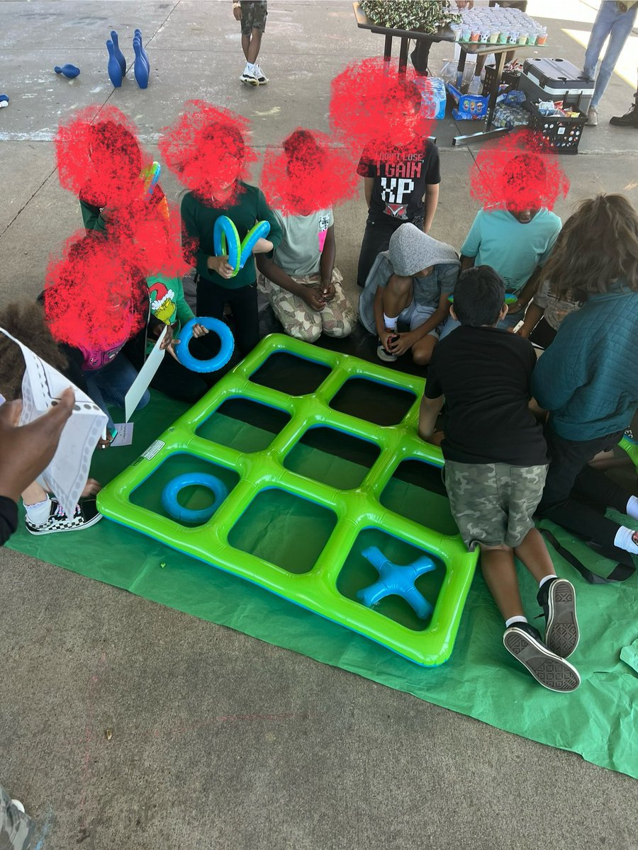 GE_Eagles's tweet photo. Our Eagles are ready to take flight and soar to success! Our STAAR pep rally and carnival got our Eagles STAAR ready! #missionnotimpossible #wegotspirit #Soaringtonewheights https://t.co/WlukEFN9Ci