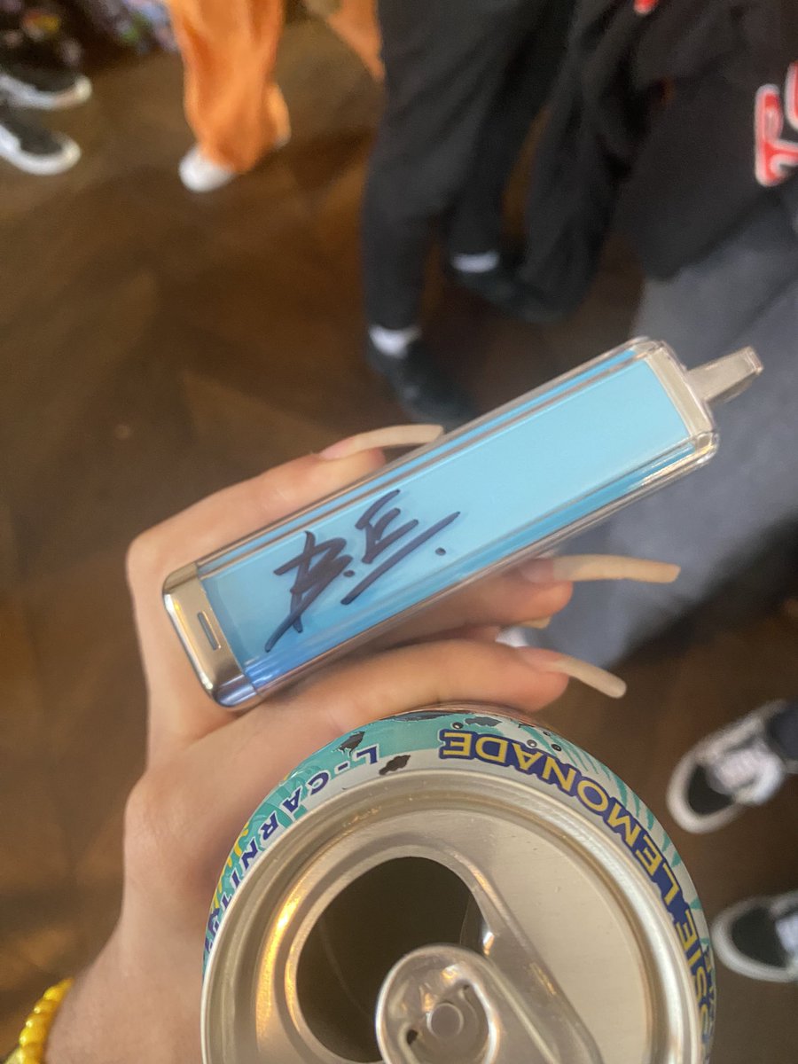 thanks ben from HA for signing my vape xx