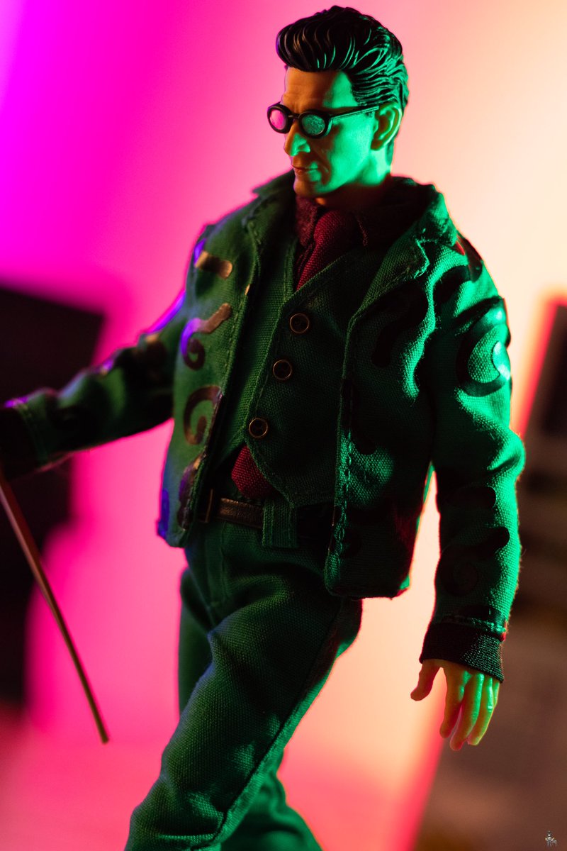 “Trial by Riddle”

#DC
#Toys
#Marvel
#ToyUniverse
#Photography
#ActionFigures
#ToyCommunity
#ToyPhotography
#ToyPhotographer
#ToysPhotography
#ActionFigurePhotography
#Riddler 
#Mezco 
#Custom