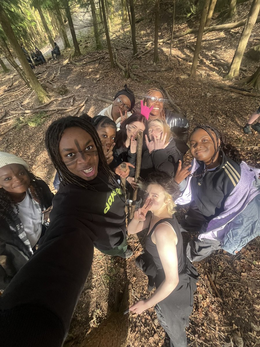 HallowsPd's tweet photo. Not sure what Mr Ziv has done to his group but ok!! @AllHallowsRC https://t.co/kT10b1FYWP