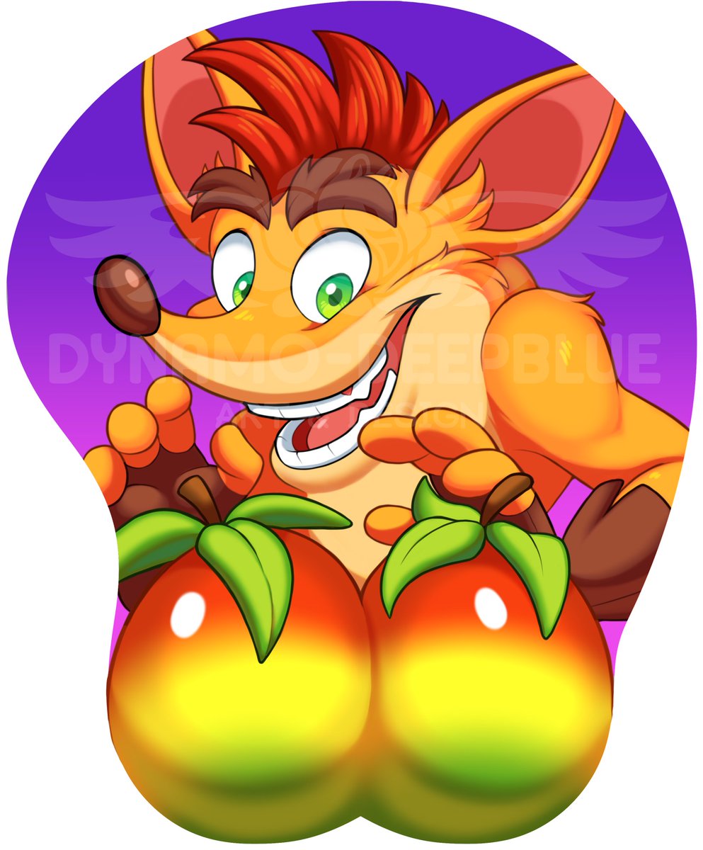 Crash 3D mousepad in color! Crash gets tasty Wumpa fruit and you get to rest your weary wrists.