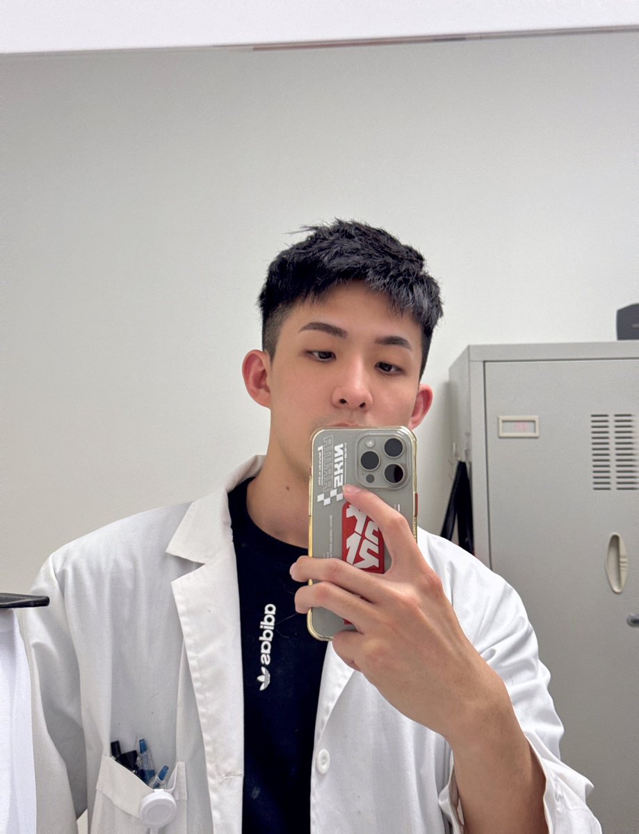 今天是 正經上班小醫生👨‍⚕️