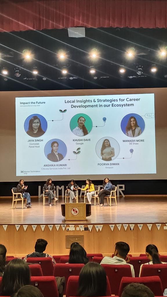 jayasingh_14's tweet photo. What an experience interacting with extraordinary women in #Nagpur ✨️
@wtmnagpur @gdgnagpur_ 

#womenintech #WTMImpactTheFuture #WTMIWD #Google https://t.co/EImv5679n3