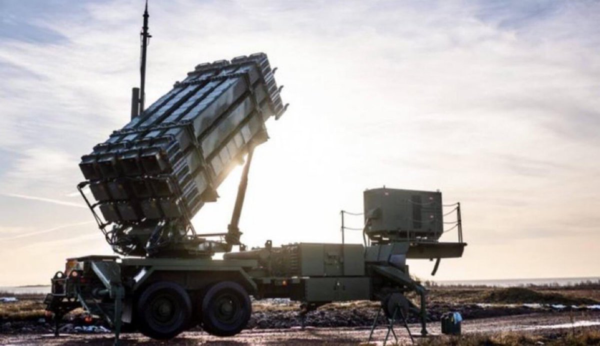 guyverhofstadt's tweet photo. Germany just announced it will deliver an additional Patriot system to Ukraine.

Good… still 6 to go !

Come on Greece, Spain, Poland, the Netherlands and Romania ! https://t.co/RfQCbuWD2H