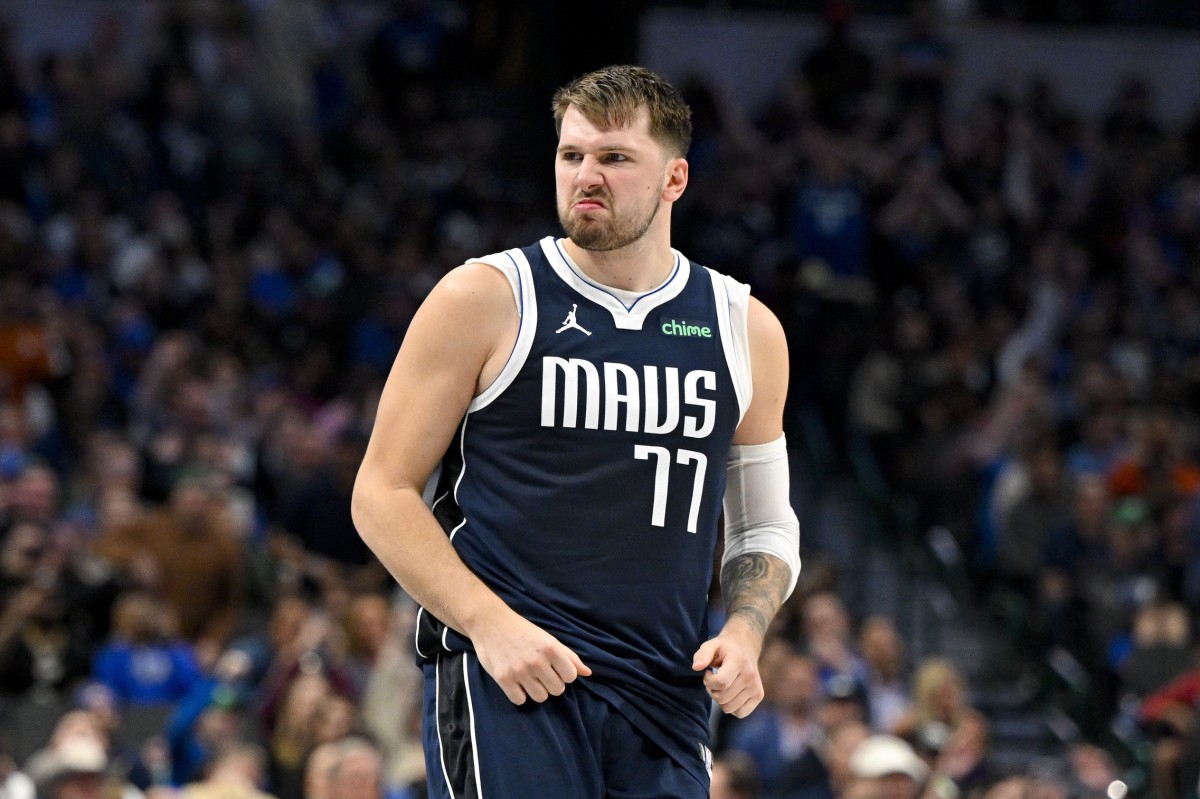 KalshiHoops's tweet photo. Luka Doncic’s HISTORIC 2023-24 season has come to an end:

33.9 PPG
9.2 RPG
9.8 APG
1.4 SPG
61.7 TS%

One of the greatest individual seasons we’ve ever seen. Can’t wait to see what Luka has in store for the postseason. https://t.co/fp6xM9ssLg