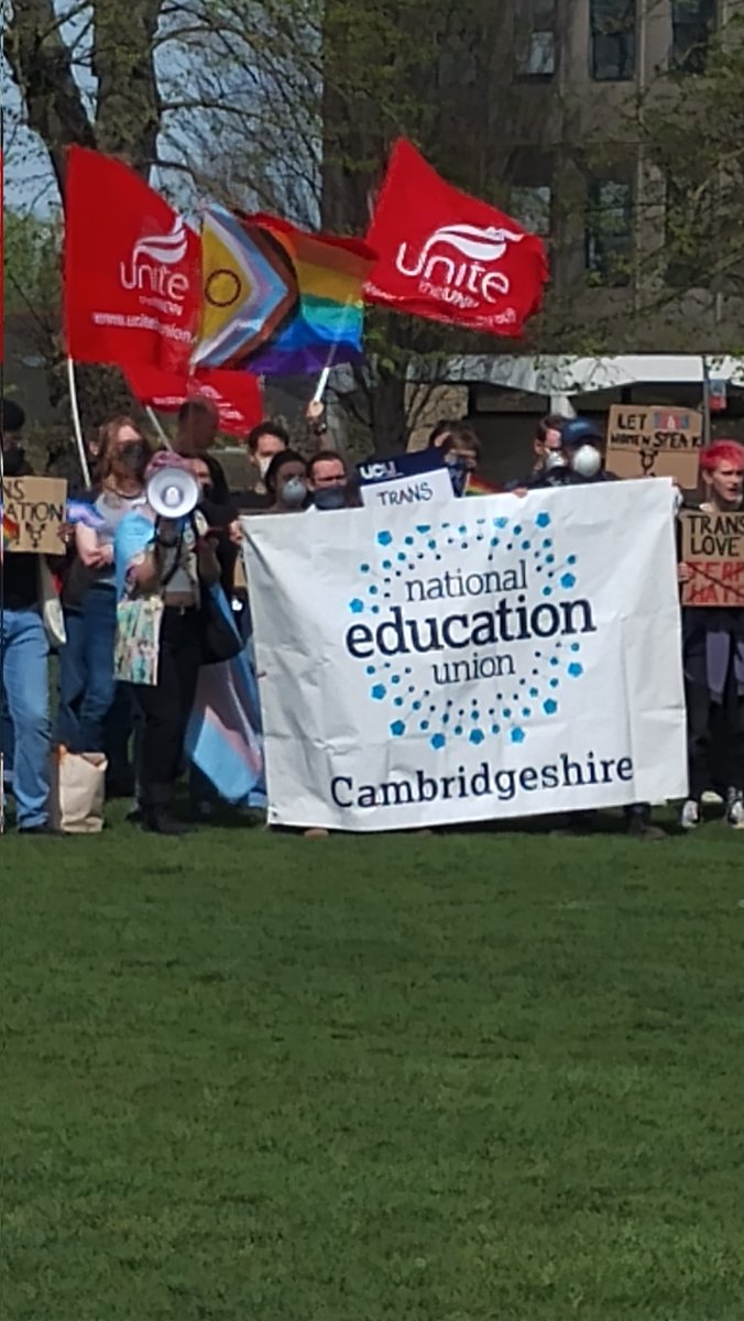 @WRNHerts_Cambs @unitetheunion @Keir_Starmer @wesstreeting @AngelaRayner @RosieDuffield1 Our kids have no chance with @NEUnion standing to transition our children in schools.
#LetWomenSpeak
#LetWomenSpeakCambridge