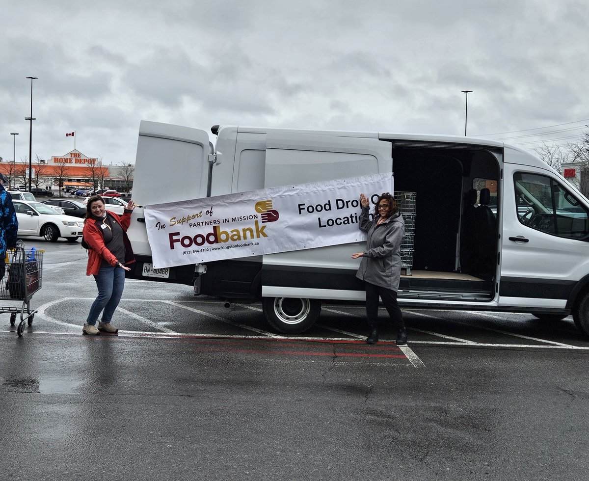 FOOD BLITZ!

C'mon down to Giant Tiger in the Riocan to donate!!! Our leadership team from HIS & Registration is showing some community spirit today #KHSC #ThisIsThePlace 

Kingston Food Bank- Partners in Mission