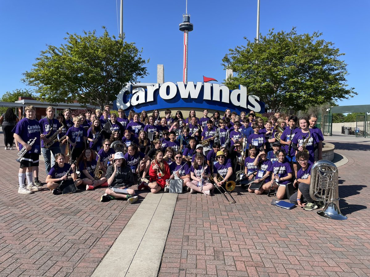 OCMSBands's tweet photo. Proud of another Superior performance by our awesome musicians at the Carowinds Festival of Music. Great work by all! https://t.co/wcLO4Z4r9I