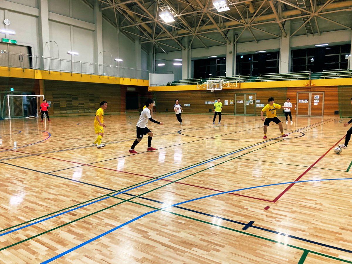 4/13(土)
本日はAPRECIOさんと練習試合をしていただきました。

20分4本
2-2
5-1
3-2
5-1

30分1本
1-2

APRECIOさんありがとうございました。
またよろしくお願いします！