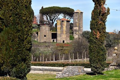 Oggi la rubrica InvecchiatIGP, che tratta di grandi vini italiani con qualche anno sulle spalle, vi porta alla scoperta del Fiorano Rosso che nel Lazio potrebbe avere questo aggettivo: mitico. buff.ly/43YNAhx