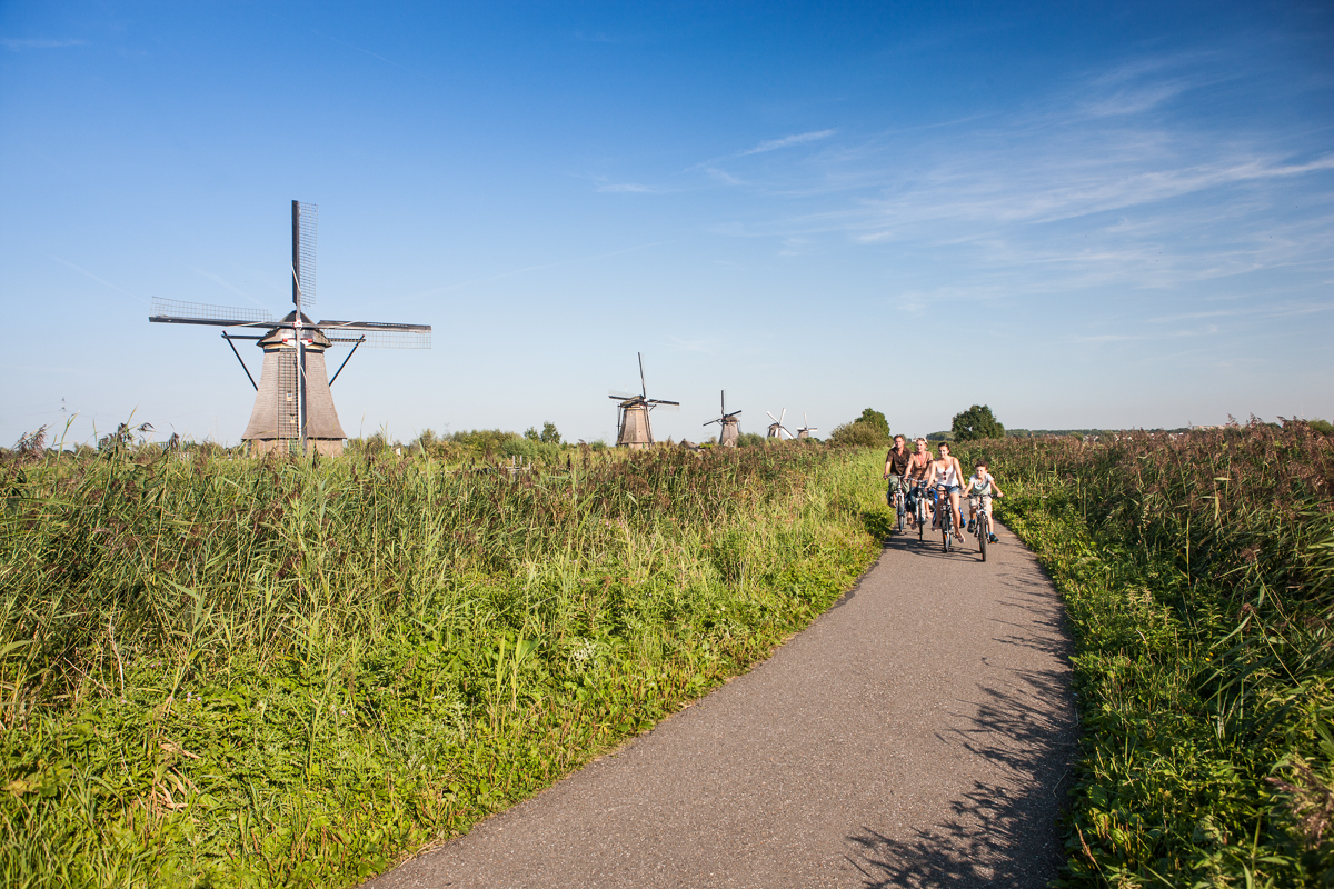 The Dutch made about 250 million recreational bike rides of an hour or more in 2022/2023. Investing in recreational cycling opportunities is beneficial for both the economy and social well-being. Learn more (in Dutch): fietsplatform.nl/2024/04/12/nvt…