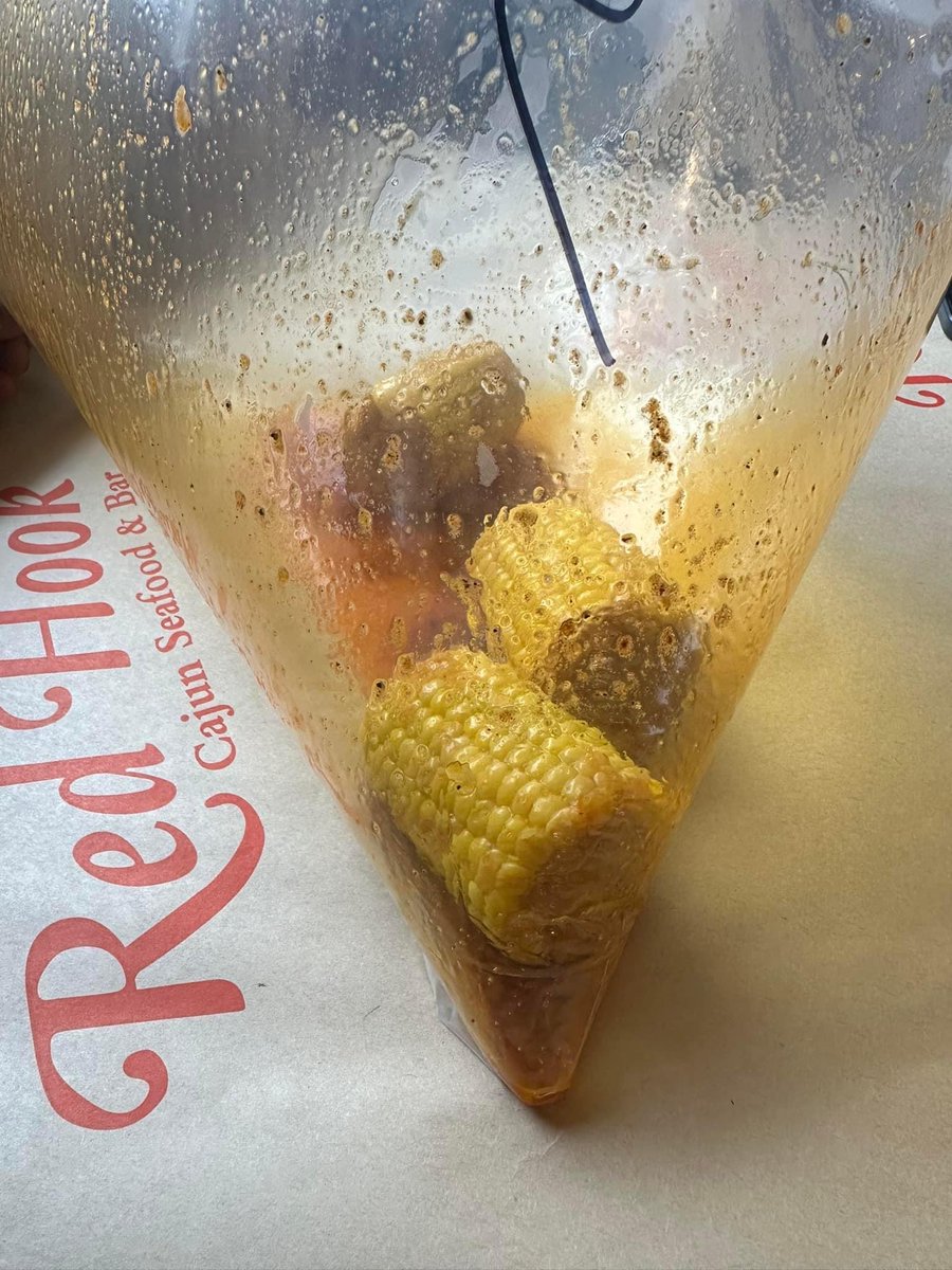 When u allergic to seafood so u gotta only Eat a Corn boil bag 😣😔