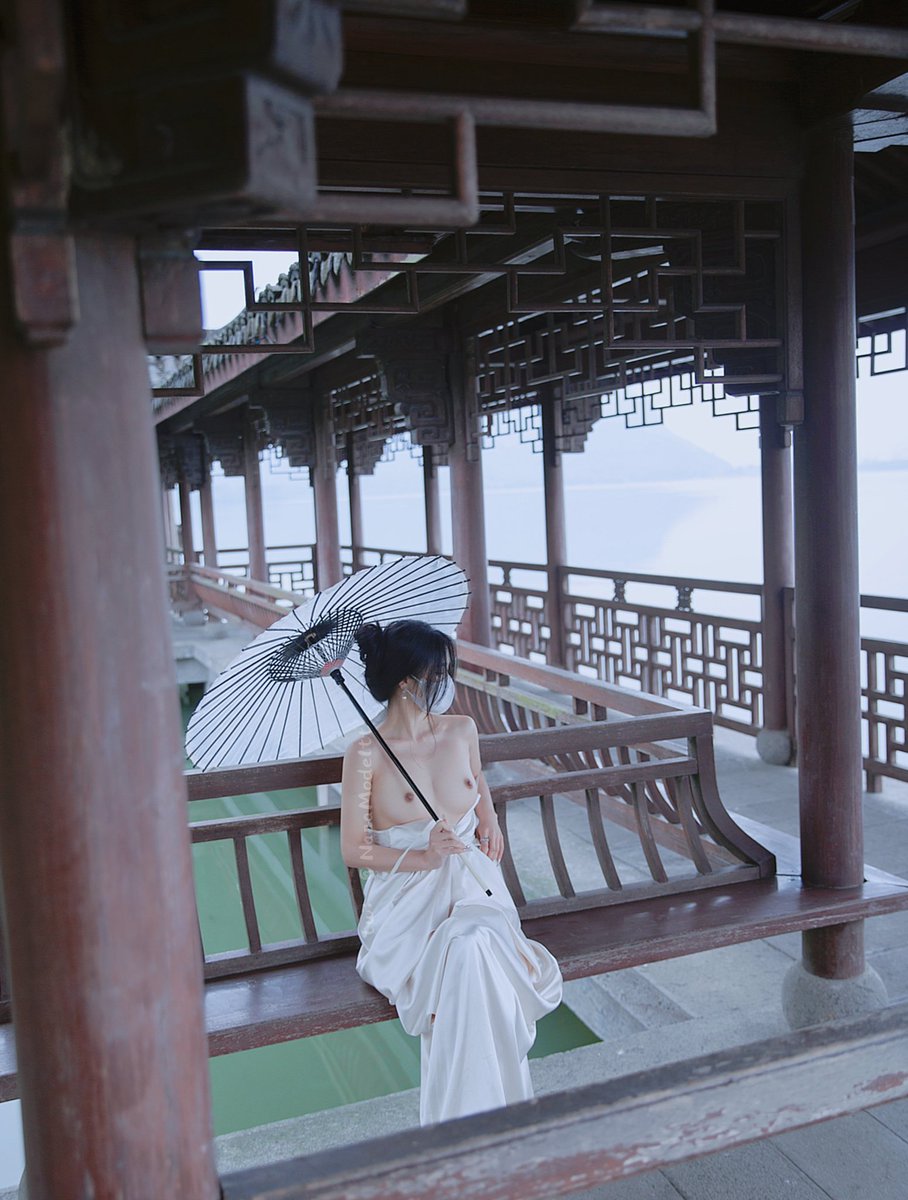 还记得我吗
你梦里的那个老婆 https://t.co/Tntq9pPeLG