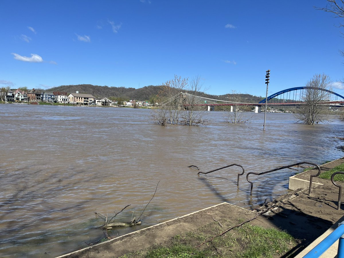 FLOOD UPDATE— Wheeling’s Heritage Port still underwater as of 11:08am Saturday. No word as to when it will re-open. Stay safe! @WTOV9