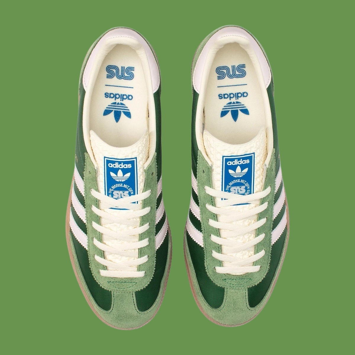 SBDetroit's tweet image. FIRST LOOK: SNS x adidas GTII Handball 💚

MORE INFO:  sneakerbardetroit.com/sns-adidas-gti…
