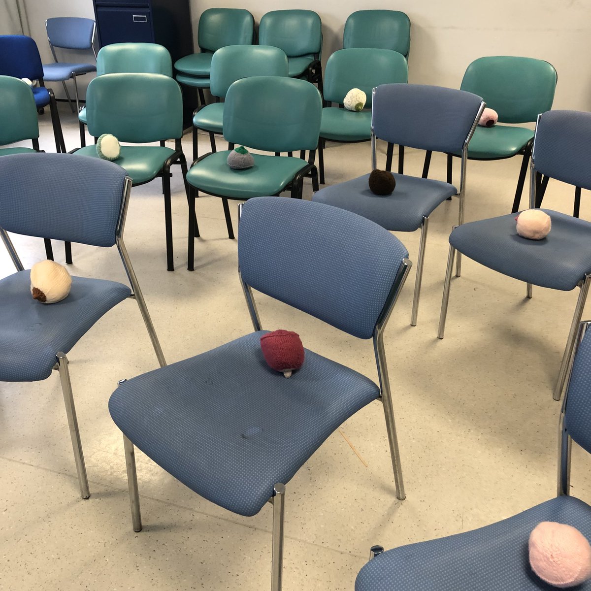 KatieProwse2's tweet photo. Amazing #breastfeeding workshop this morning with first and second time parents-to-be @WestHertsNHS @whhtmaternity
Book our next class here https://t.co/2SjKMAfRZ6 https://t.co/U2VZUB3lzq