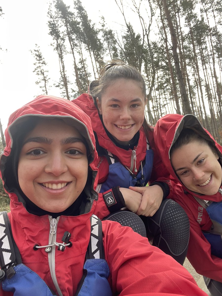 FaatimaGardee's tweet photo. #sportpanel canoeing trip! 🛶 https://t.co/yAhErx53O9
