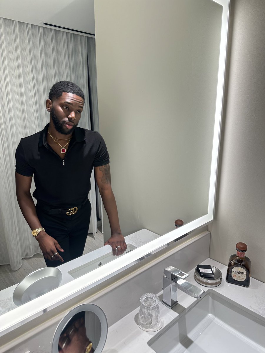 hersheyblixx's tweet image. Wearing You Out 💕