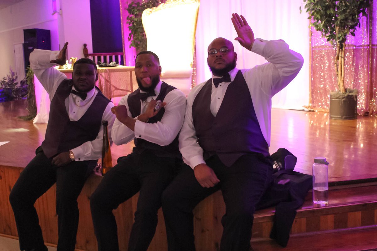 CoachHatter's tweet photo. 4/13/14 was one of the greatest days ever. The 4SakenTruths crossed those burning sands into the greatest fraternity in the world. 10 years ago Que. Glad to have made that journey with my brothers. Happy 10 years LB’s. Sp.14 #LL14 #LLAZ #AlphaZeta https://t.co/elFYXga0tx