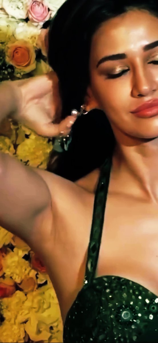 MuSigma15's tweet photo. #DishaPatani #armpits https://t.co/NgVGlCYmr0