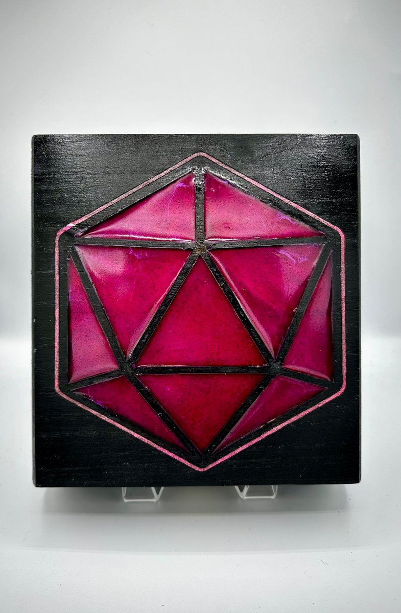 ValkyrieTotems's tweet photo. Are you the forever DM for your group? This gorgeous box will show that you are the boss at the table! 

Need to sort your dice into a set of current faves? Snag a display to show off! In 8 colors! 

Grab one at @Calgaryexpo A5712!

#calgaryexpo #dnd #dungeonmaster #dice https://t.co/6QP9X0zCJb