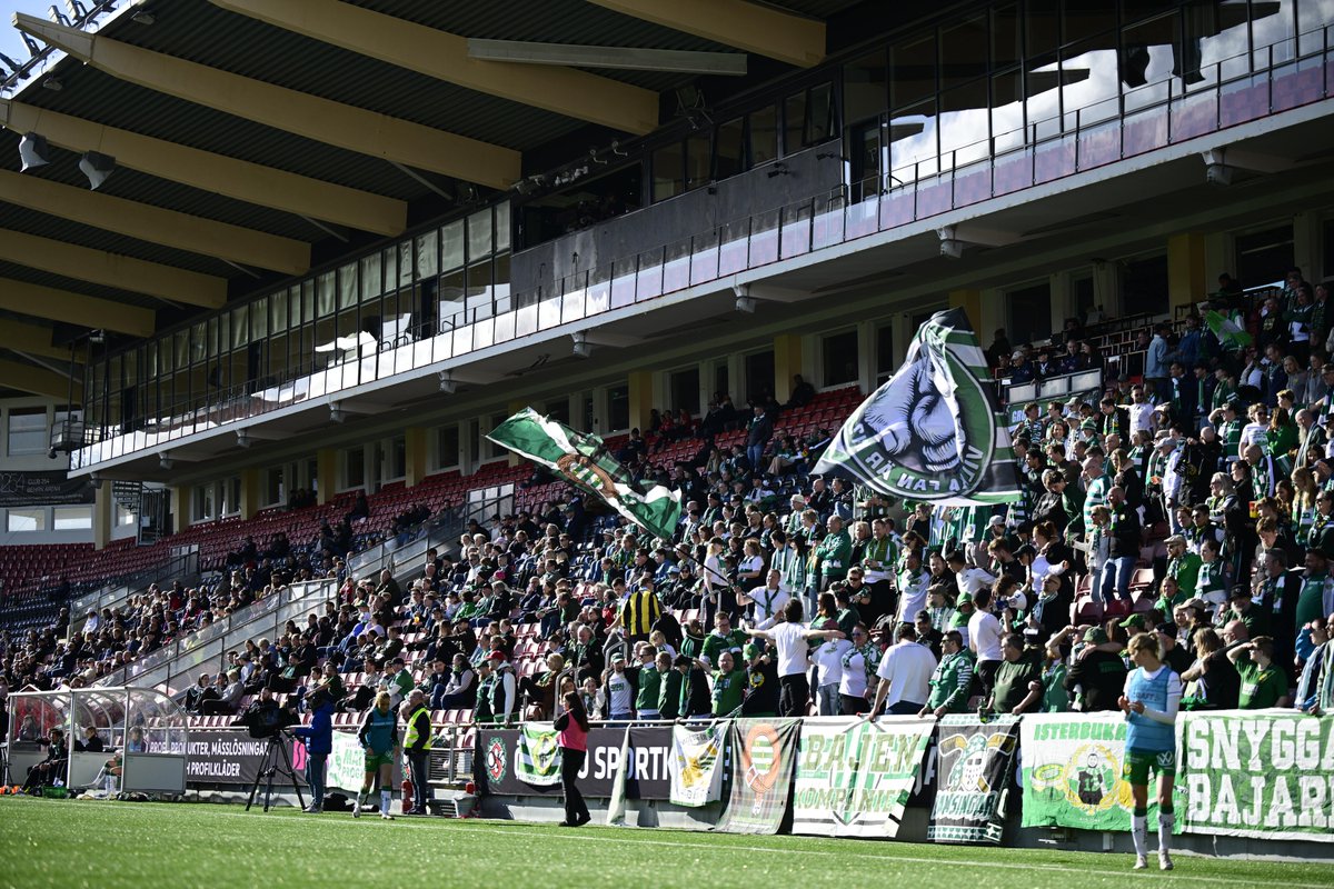 hammarbyfotboll's tweet photo. Publik, KIF Örebro-Hammarby: 1814, varav 978 på grönvita sektioner!
#KIFHIF | #Bajen https://t.co/ZkxTx6s7Ot