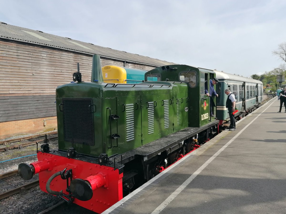 Some of the traction on offer at the @KandESRailway's excellent diesel gala this weekend.