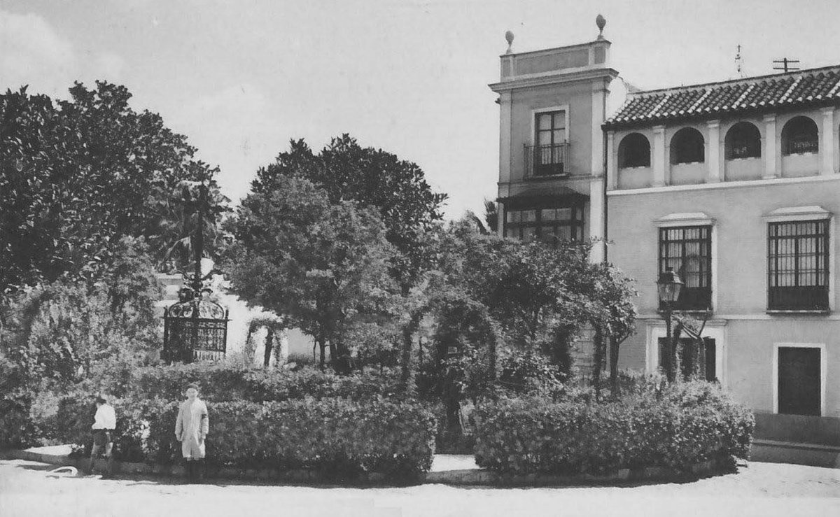 Plaza de Santa Cruz. Año ¿? (década de 1920).