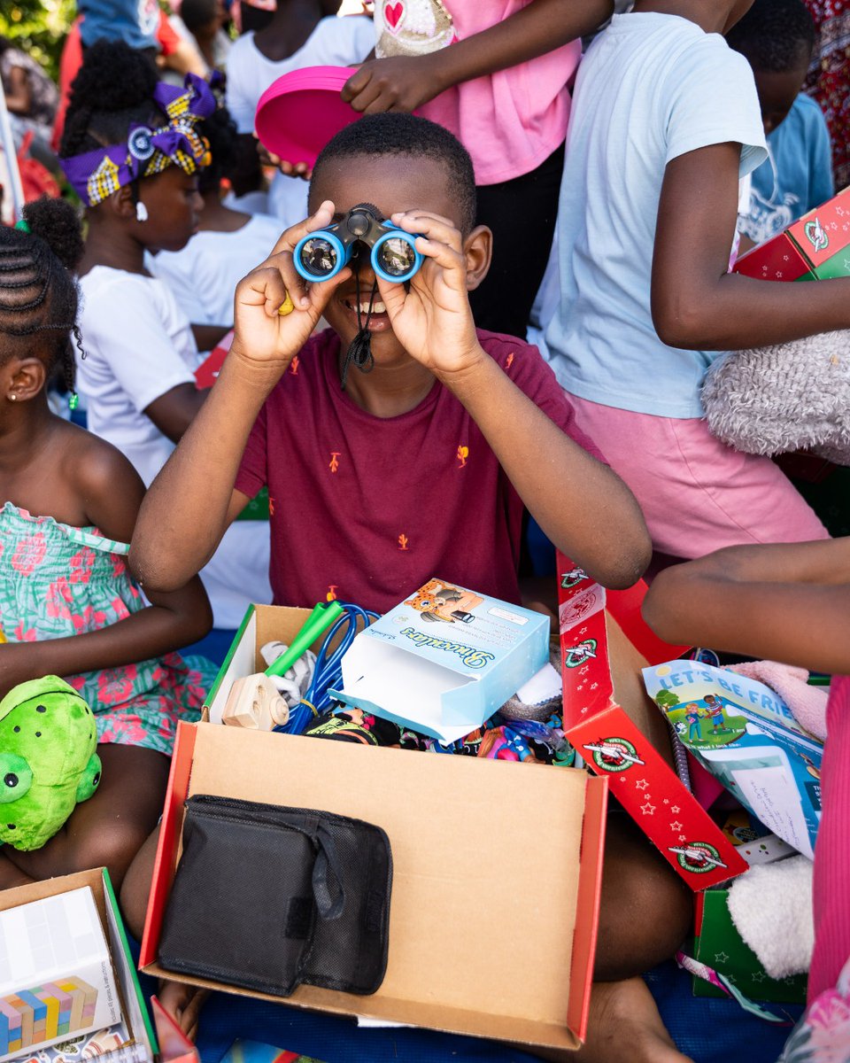 OCC_shoeboxes tweet picture