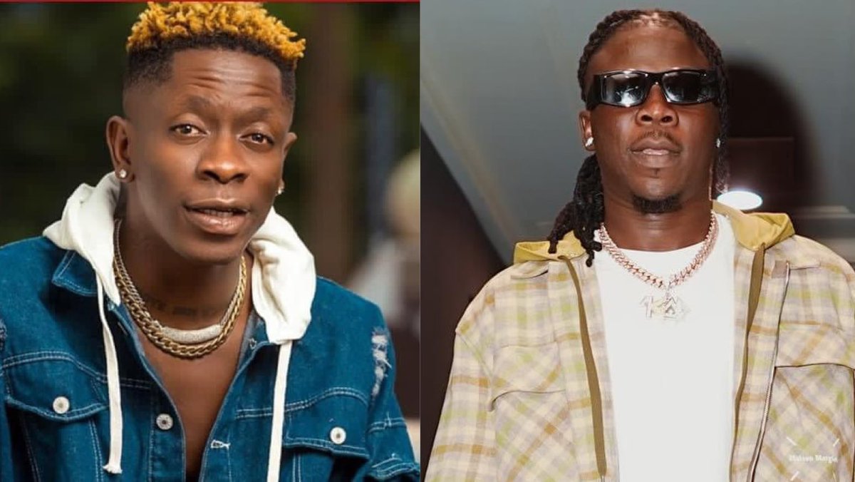 elasticgee's tweet image. Senior journalist blast shatta wale for his behavior towards Stonebwoy
youtu.be/_FLQmKxvPms?si…