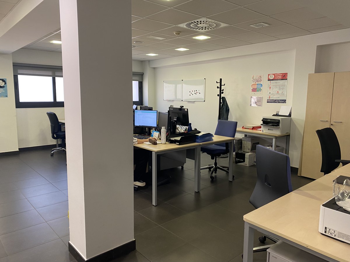 📢Ja tenim en ple funcionament les noves instal·lacions de la Unitat de Recerca i Innovació <a href="/icscatcentral/">ICS Catalunya Central</a> - #USRCatCentral <a href="/IDIAPJGol/">IDIAPJGol</a> al CAP Bages. 🔬Més espai i llum per continuar fent creìxer la recerca  a l'atenció primària! <a href="/NuriaPrat3/">Nuria Prat</a> 👏