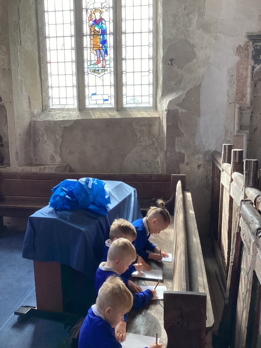 GEPSClass1's tweet photo. We had a wonderful time during our visit to St James's church.  We learnt what happens in a place of worship and looked closely at the religious symbols and artefacts.  It brought our learning about Easter to life, thank you Colin &amp; Margaret &amp; parent helpers!⛪️ https://t.co/YfR0hEgA3f