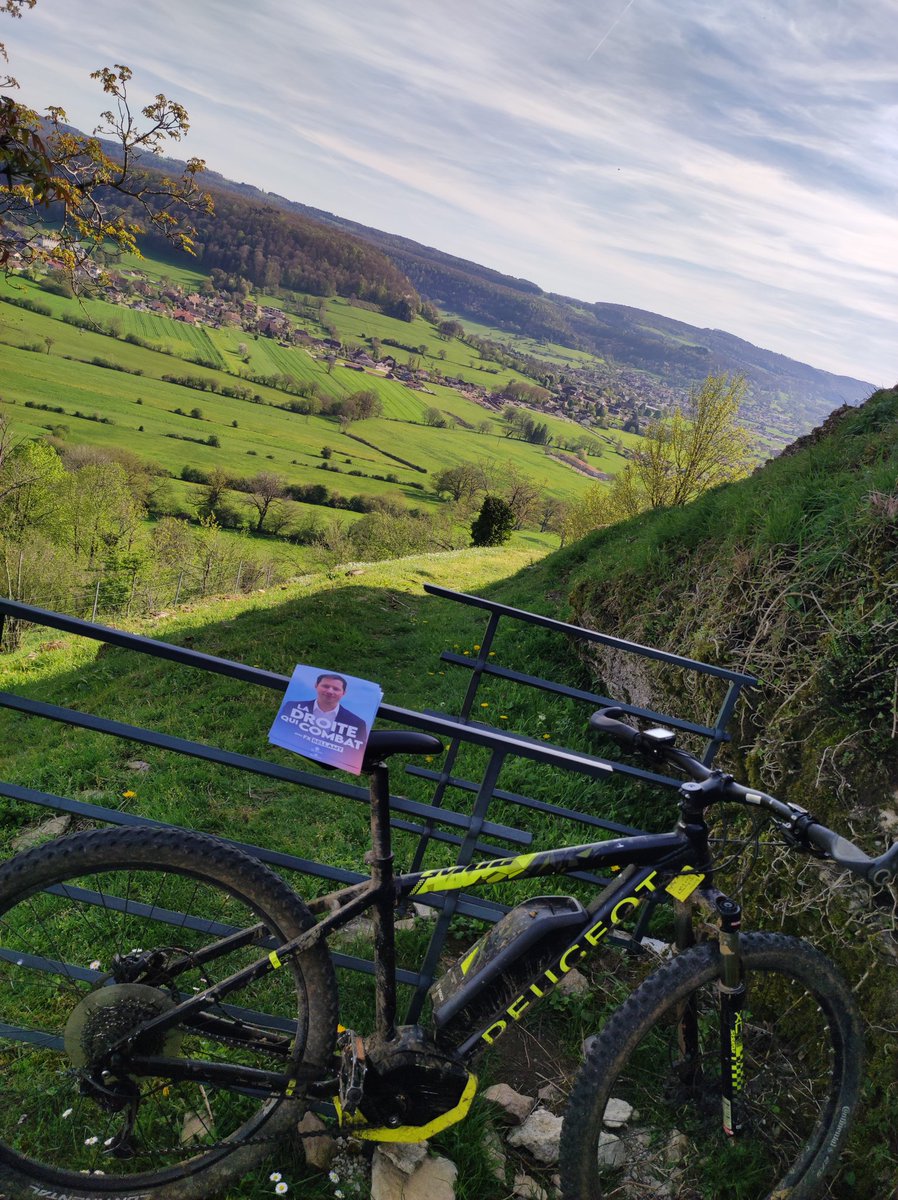 biguenet_timote's tweet photo. Voilà la meilleure façon de joindre l'utile et l'agréable 

#fxb  #boitage #sport https://t.co/YZ6Il26JfX