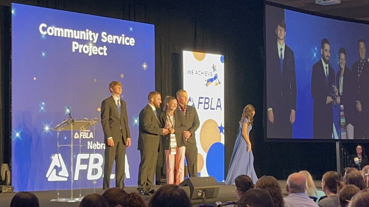 Congrats @BWFBLA on your FIRST PLACE Community Service award. State Champs! 🏅🏆@BellevueSchools @TbirdEMPIRE