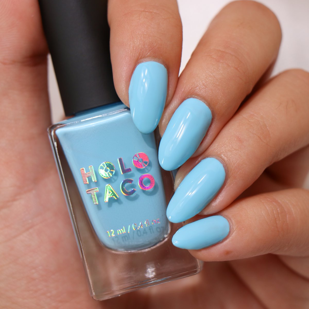 holotaco's tweet photo. We know it sounds Too Good To Be Blue ๐ฉต, but if you would rename this sky blue pastelโ๏ธ what would you call it? ๐ญ Let us know!! ๐๐๐
๐ธ:
1๏ธโฃ- a_painted_queen
2๏ธโฃ- melanated.mani
3๏ธโฃ- @jackiemonttnail
4๏ธโฃ- dangerouslypolished
#holotaco #toogoodtobeblue ๐ฟ๐ฎ https://t.co/LEgojLzqkl