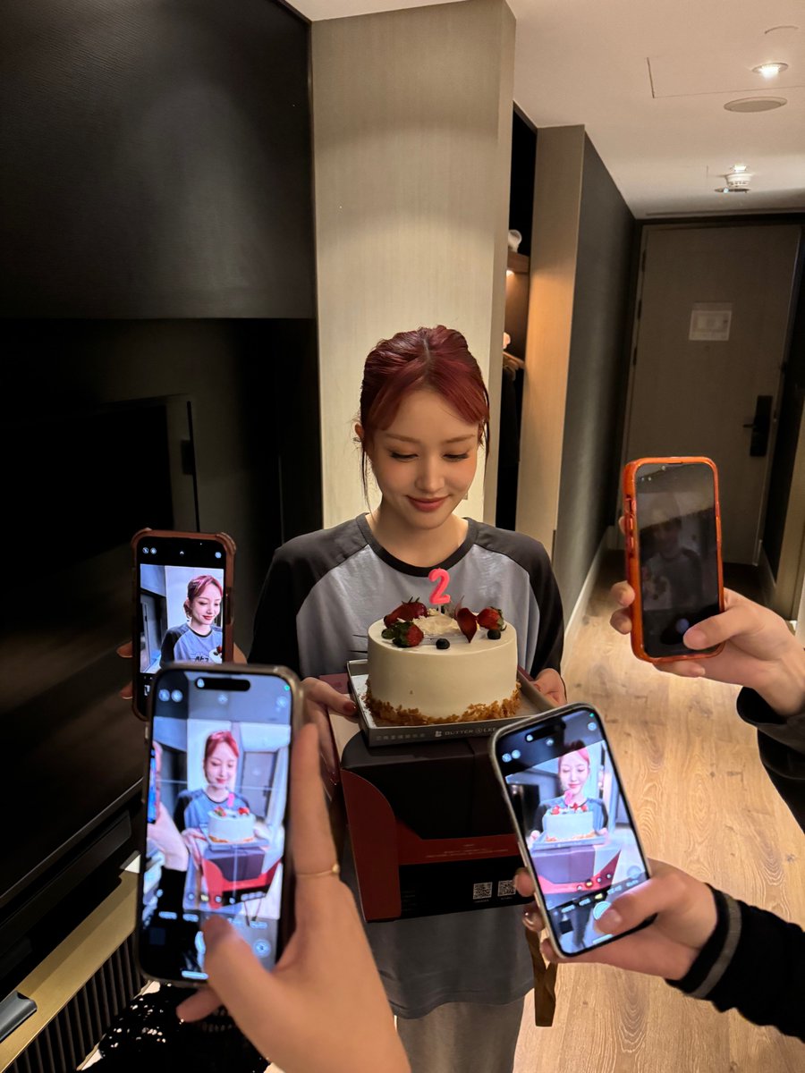 staycfancafe's tweet photo. 240414 🐰💬
happy birthday our puppy🫶 https://t.co/eG9x1W2L38