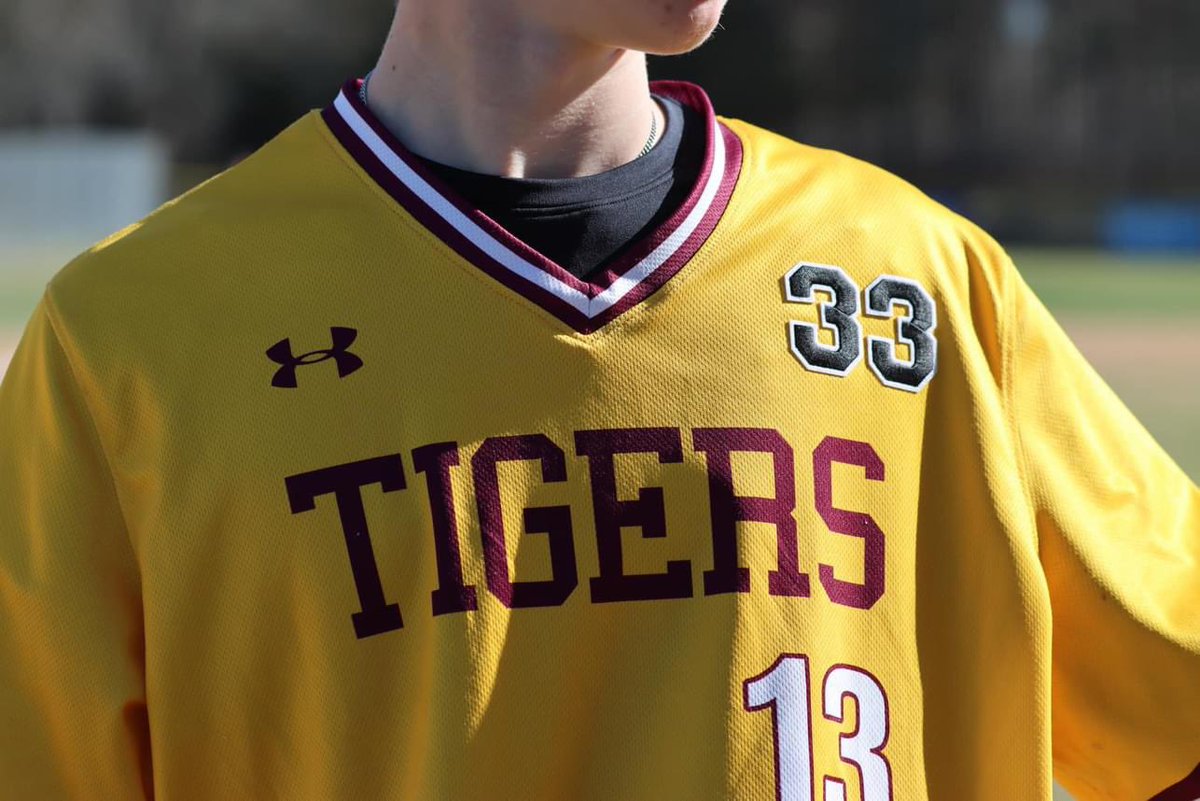 We would like to thank <a href="/TigersMedford/">Medford Tigers Baseball</a> for their kind, generous, and thoughtful gift to honor Tayven Geiger!! Extremely classy coaches and team! #PlayForTay33 #WhyWePlay