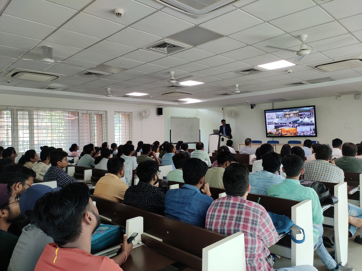 Tirthankar_IESD's tweet photo. Prof. Krishna Vadrevu, Adjunct Professor at University of Maryland College Park and Deputy Program Manager at NASA's Science Mission Directorate visited IESD and explored potential collaborative research.
@AerosolWatch @NASA https://t.co/GWjsaRxDpi