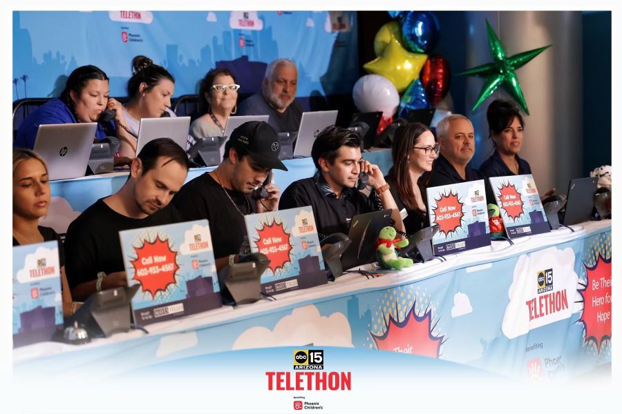 MOONLVNDING's tweet photo. The team at the @abc15 @FriendsofPCH telethon this week supporting Phoenix Children’s Hospital 🫶🏻
#HeroForHope ❤️ @PhxChildrens https://t.co/8ierujhAEL