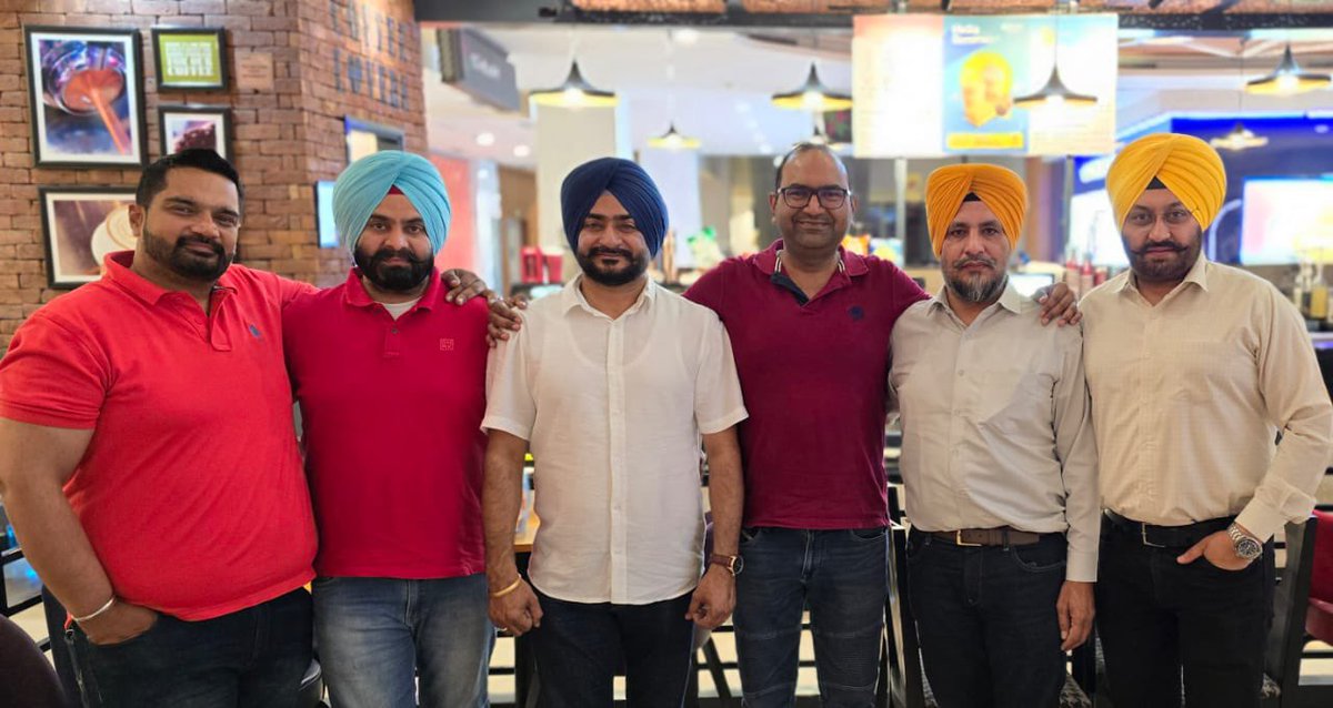 SinghSampla's tweet photo. Thank you for coming brotherz ....... https://t.co/p0DD3NrLpM
