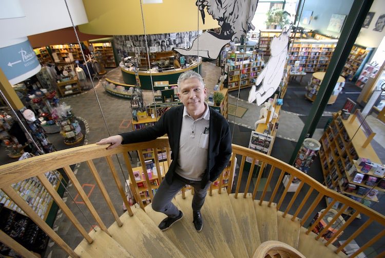 Great piece by @temurdur⁩ as usual. “McNally Robinson made $20.4-million in sales in 2023. It is a far cry from bookstores that have suffered at the hands of giants such as Amazon. Indigo reported a loss of $50-million in 2023.” theglobeandmail.com/arts/article-m…