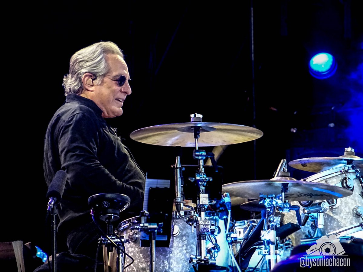 BrucePics tweet media