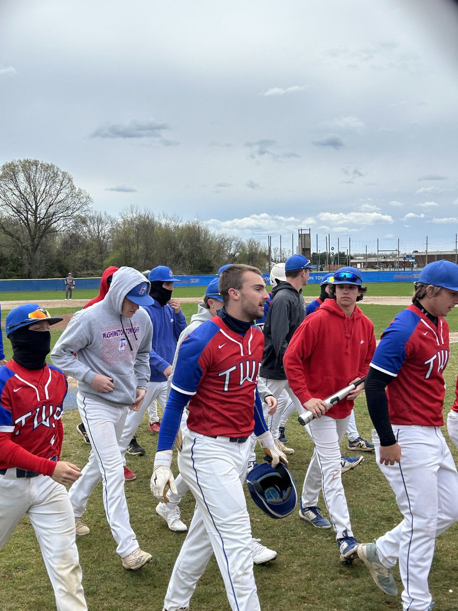 WTHS Athletics (@wths_athletics) on Twitter photo Minuteman Baseball ⚾️
After 1 inning at WTHS
<a href="/TwpBaseball/">Minutemen Baseball</a> 2
Timber Creek 3
Jared Dzierzgowski with a 2 run HR to left 💥 Minuteman Baseball ⚾️
After 1 inning at WTHS
<a href="/TwpBaseball/">Minutemen Baseball</a> 2
Timber Creek 3
Jared Dzierzgowski with a 2 run HR to left 💥