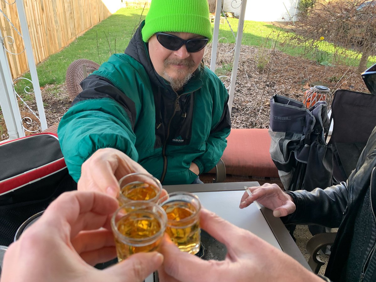 Dark_Backward's tweet photo. Raise a glass to Fredzo, our man behind the keys. Happy birthday, man! #rockhonorroll #keyboard #daytonmusic #supportlocalmusic https://t.co/6reV0lLzmH