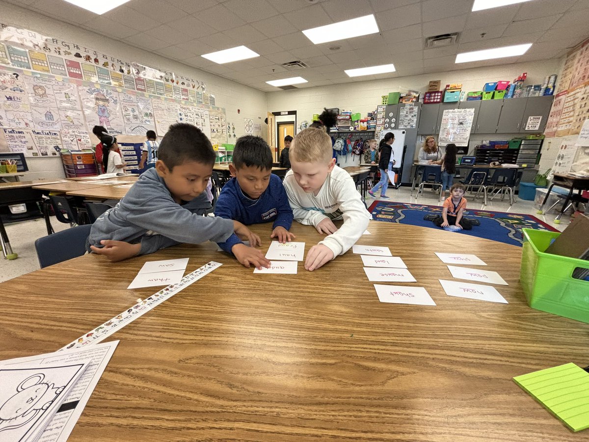 Megan Little Ed. S. -1st grade Husky tweet media