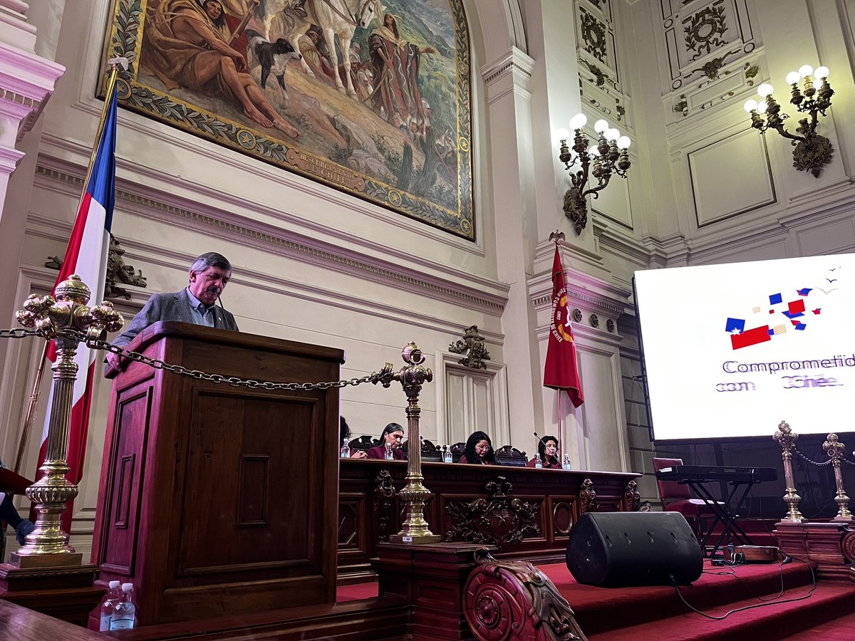 SerranoDaniela_'s tweet photo. Damos inicio al XXVII Congreso Nacional del @PCdeChile : 

¡Comprometidos con Chile, seguimos construyendo futuro! 🇨🇱 https://t.co/zdj7XIdQU9