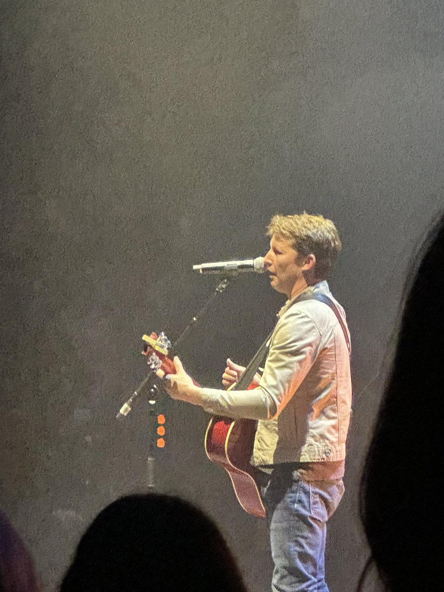 Rebecca Glover tweet media